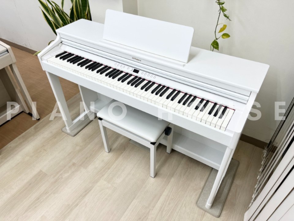 ROLAND RP-701 WH - Đánh giá chi tiết tại Piano House